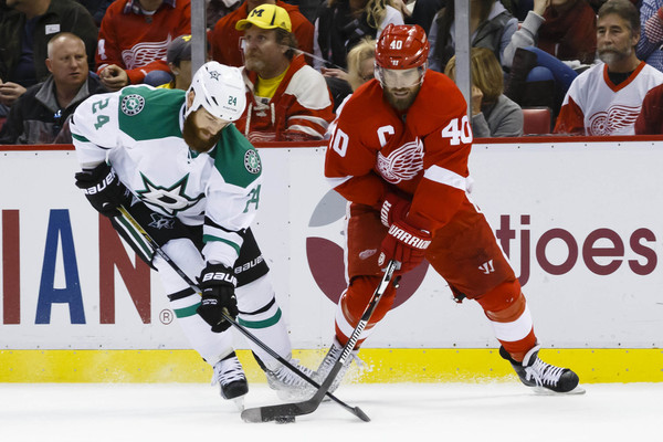 Stars:Red Wings